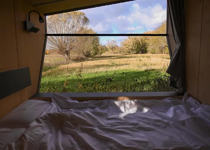 Sleep Space 2 - Green&tiny Spot Birkenmuehle